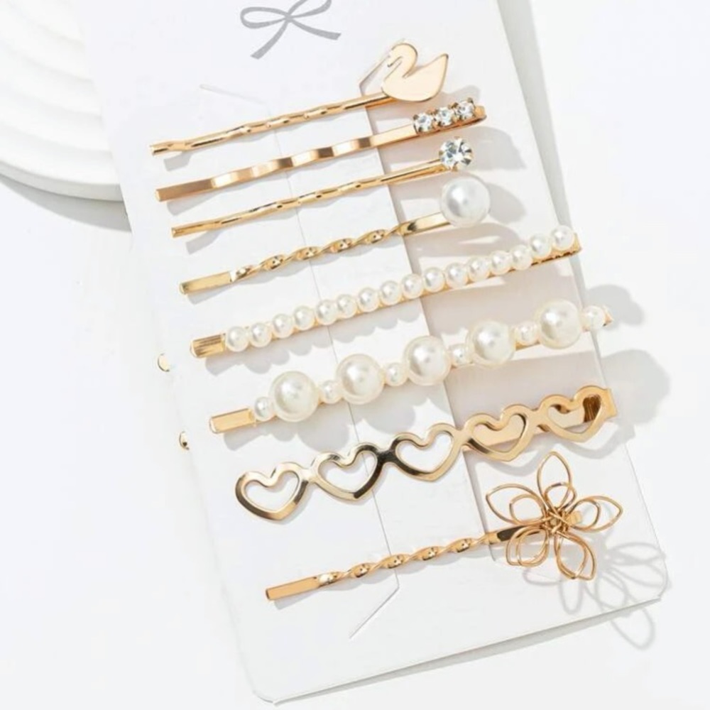 8 Pearl Hair Clips